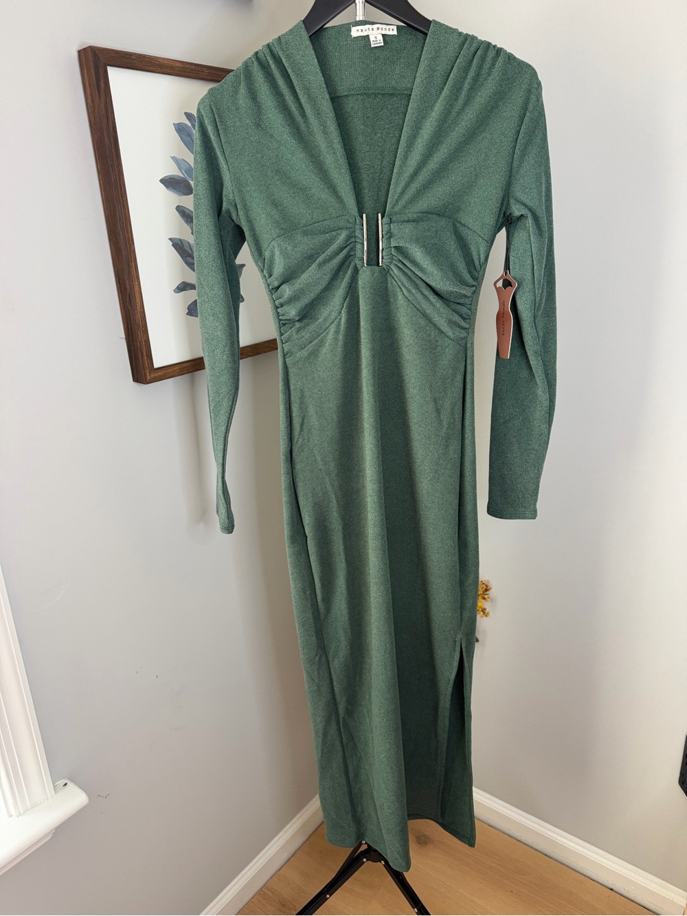 Haute Monde Green Long Sleeve Maxi Dress